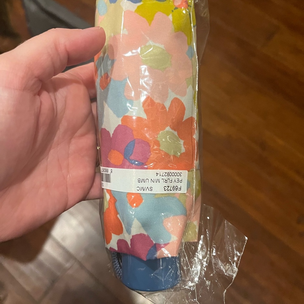 Rare COACH Floral Umbrella - Picture 3 of 6